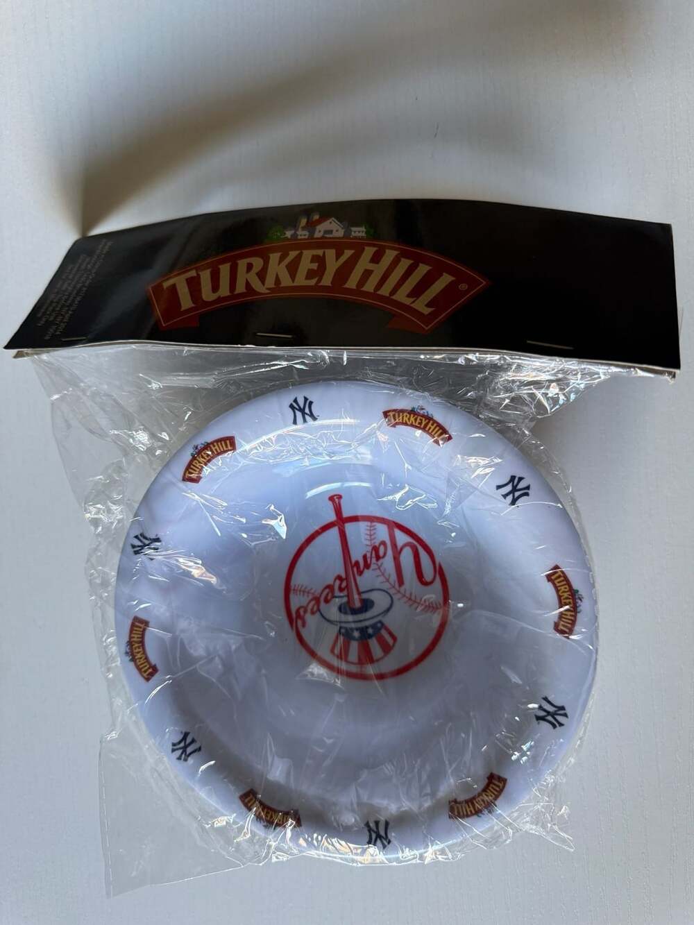 Turkey Hill New York Yankees MLB Plastic Ice Cream Bowl Promotional SGA